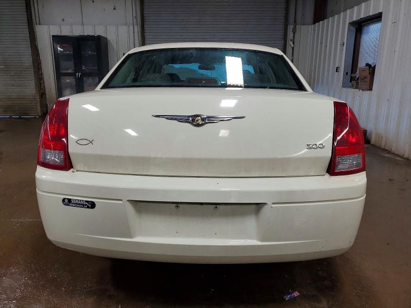 Photo 6 from auction – 2007 CHRYSLER 300 with VIN 2C3LA43RX7H665560