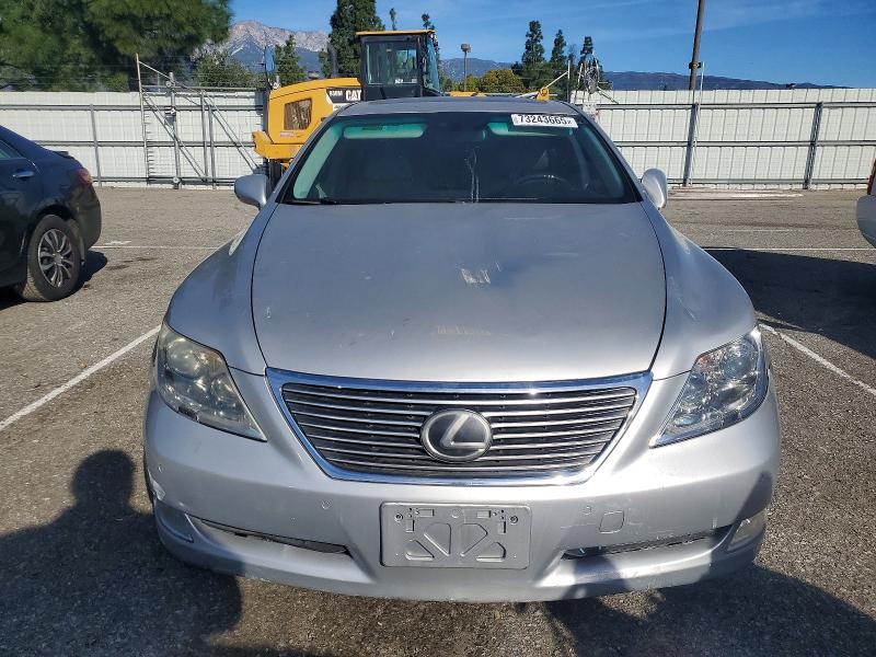 Photo 5 from auction – 2007 LEXUS LS 460L with VIN JTHGL46F875017259