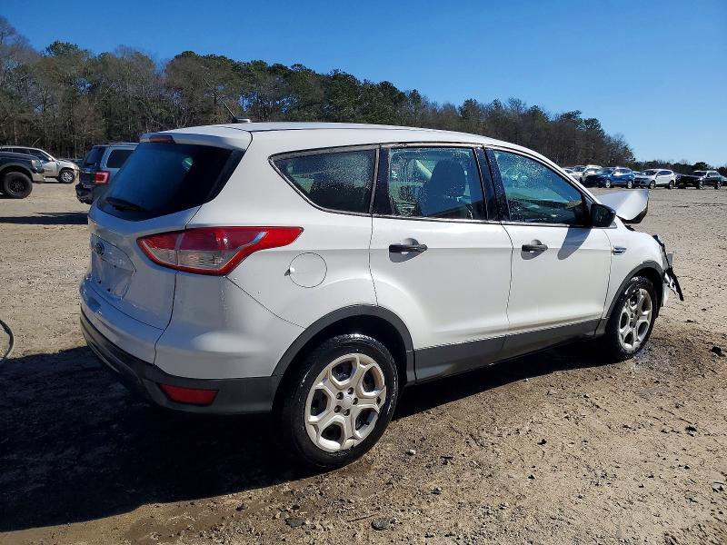 Photo 3 from auction – 2015 FORD ESCAPE with VIN 1FMCU0F76FUA87258