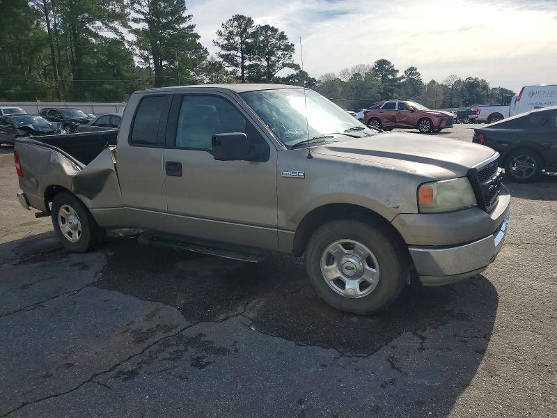 Photo 4 from auction – 2004 FORD F150 with VIN 1FTRX12W04NA83769