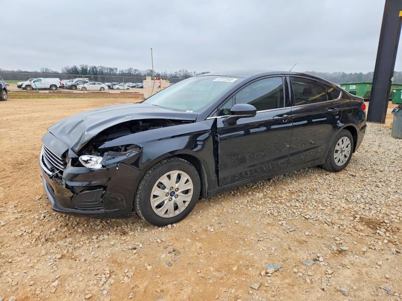 FORD FUSION 2019 with VIN 3FA6P0G73KR127097 - Photo from auction