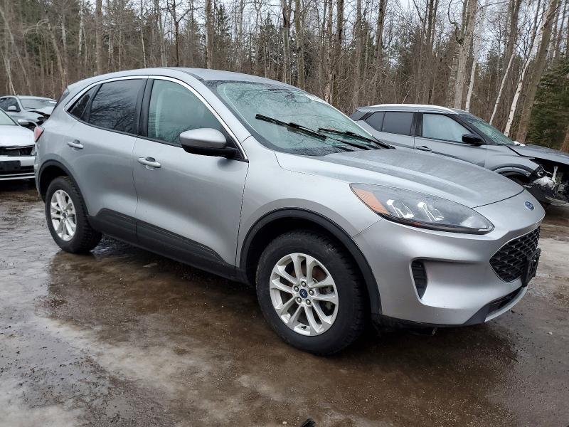 Photo 4 from auction – 2021 FORD ESCAPE SE with VIN 1FMCU9G68MUA71750