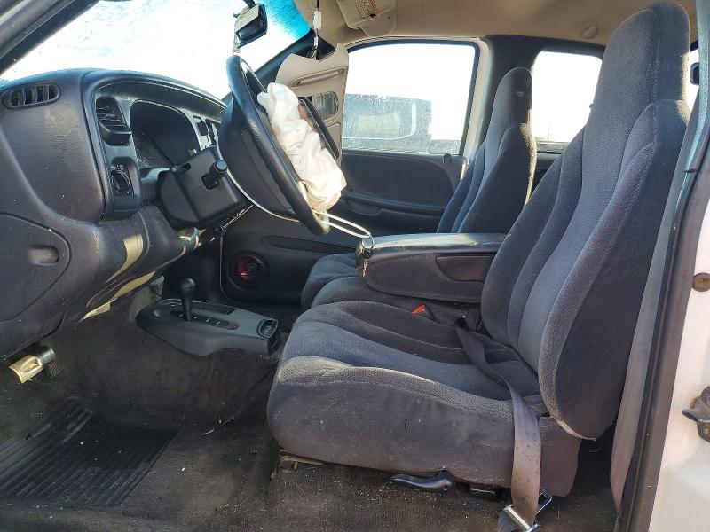 Photo 7 from auction – 2000 DODGE DAKOTA with VIN 1B7GG22X2YS596731