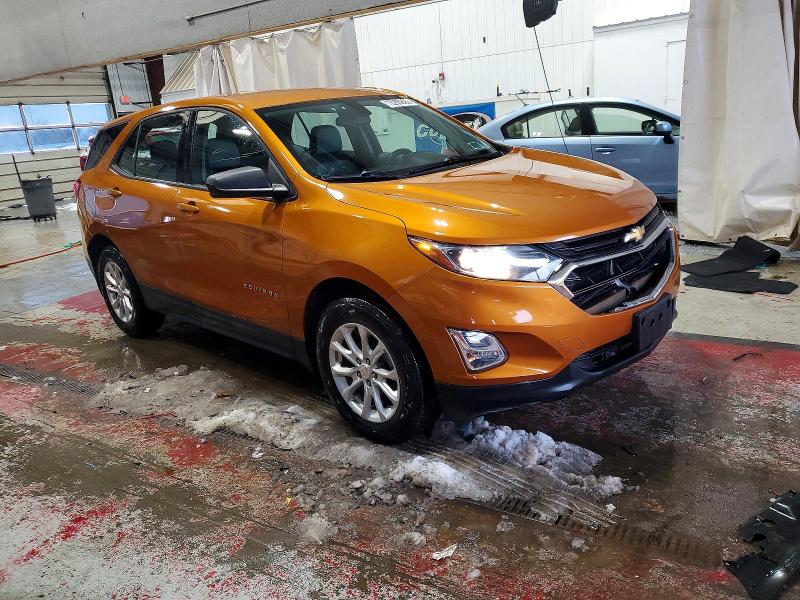 Photo 4 from auction – 2018 CHEVROLET EQUINOX LS with VIN 2GNAXREV8J6107564