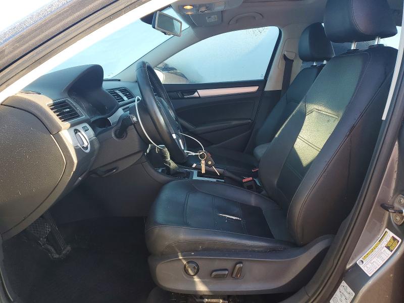 Photo 7 from auction – 2012 VOLKSWAGEN PASSAT SE with VIN 1VWBH7A38CC056240