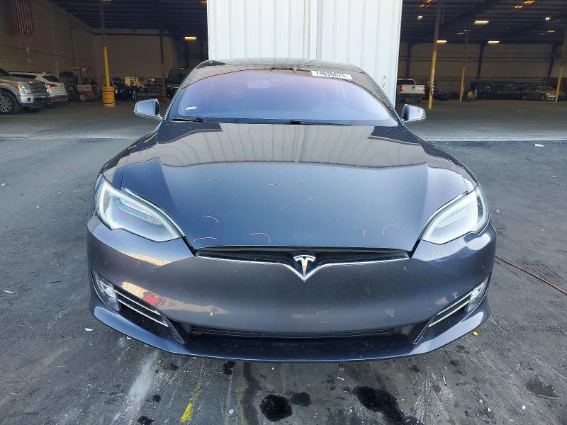 Photo 5 from auction – 2017 TESLA MODEL S with VIN 5YJSA1E18HF200814