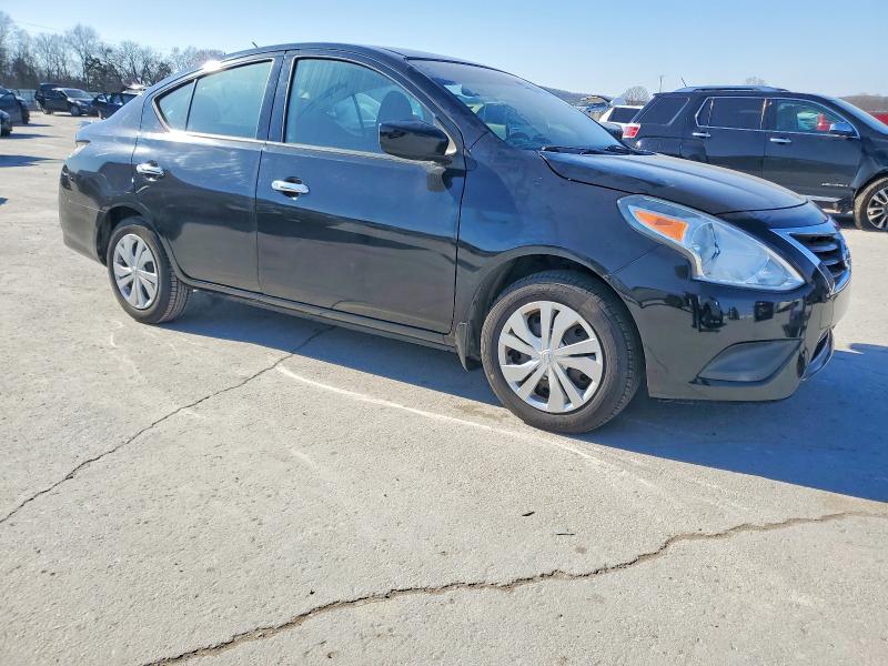 Photo 4 from auction – 2017 NISSAN VERSA S with VIN 3N1CN7AP3HL908740