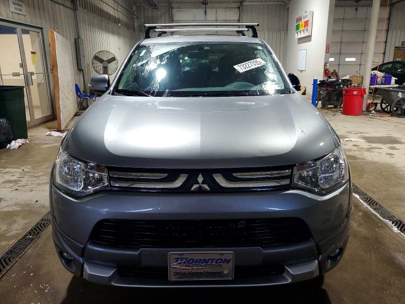 Photo 5 from auction – 2014 MITSUBISHI OUTLANDER with VIN JA4AZ3A38EZ016237