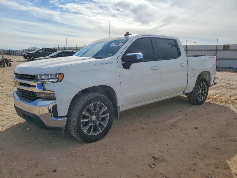 CHEVROLET SILVERADO 2021 with VIN 3GCUYDET0MG348967 - Photo from auction