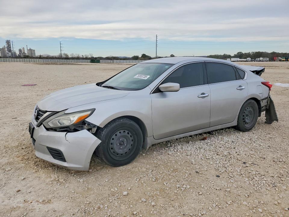NISSAN ALTIMA 2018 with VIN 1N4AL3AP3JC478735 - Photo from auction