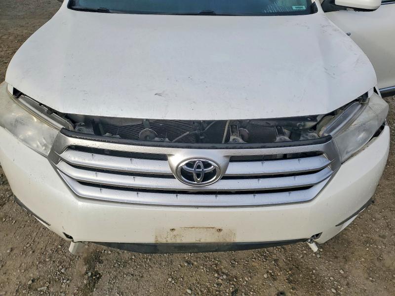 Photo 12 from auction – 2012 TOYOTA HIGHLANDER with VIN 5TDDK3EH0CS124024