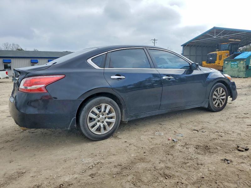 Photo 3 from auction – 2013 NISSAN ALTIMA with VIN 1N4AL3AP1DN573626