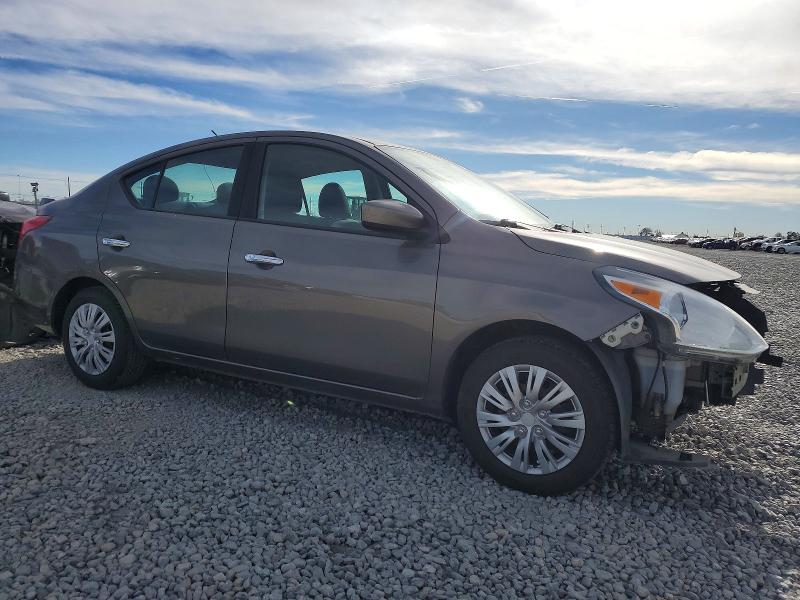 Photo 4 from auction – 2017 NISSAN VERSA with VIN 3N1CN7AP3HL812283