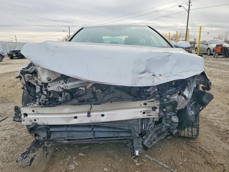 Photo 5 from auction – 2020 TOYOTA CAMRY XLE with VIN 4T1F31AK1LU009435
