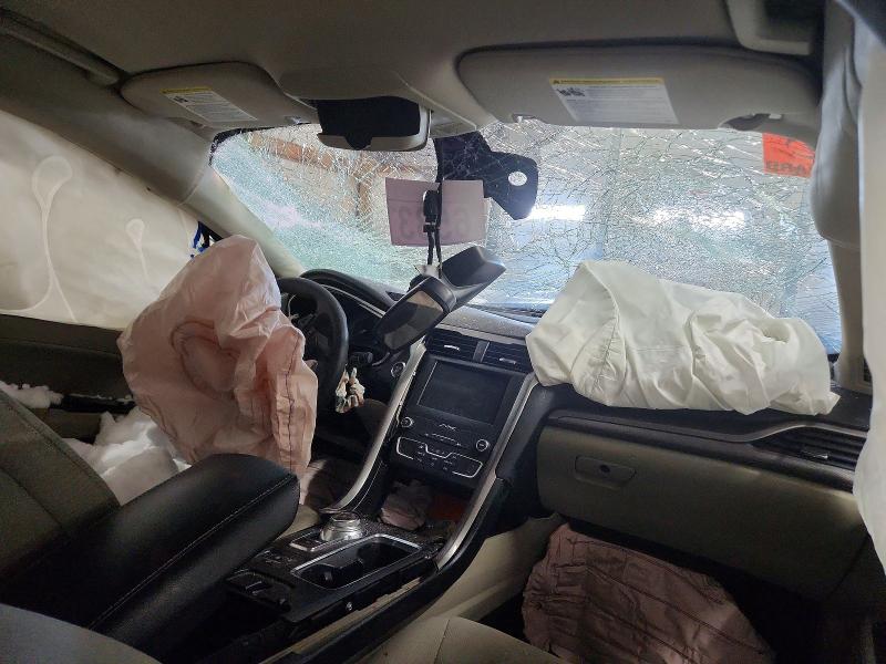 Photo 8 from auction – 2019 FORD FUSION SE with VIN 3FA6P0LU6KR264109