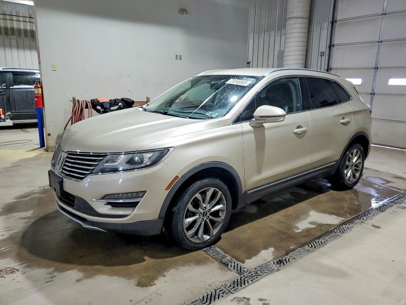 LINCOLN MKC SELECT 2017 with VIN 5LMCJ2D9XHUL67970 - Photo from auction
