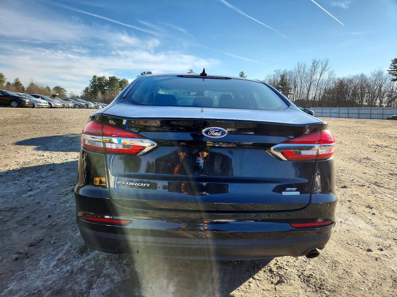 Photo 6 from auction – 2020 FORD FUSION with VIN 3FA6P0HD1LR102057