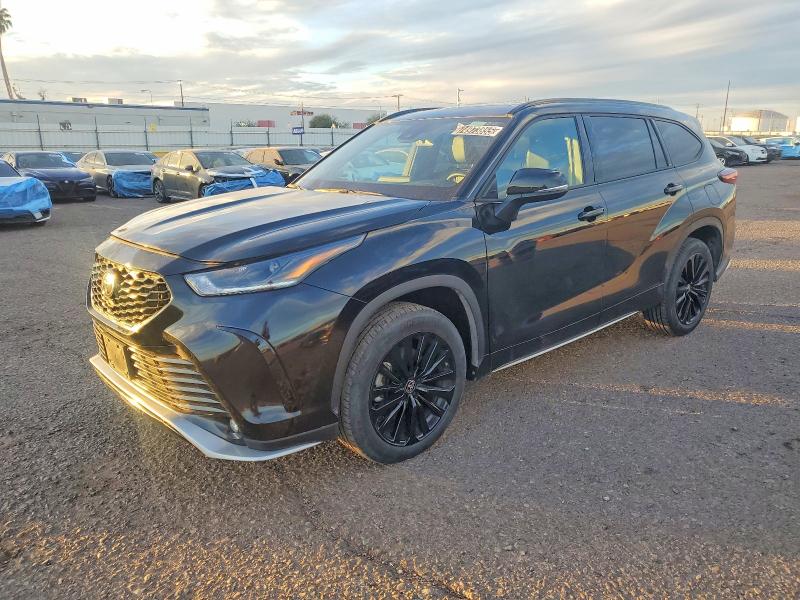 TOYOTA HIGHLANDER 2025 with VIN 5TDKDRBH4SS578185 - Photo from auction