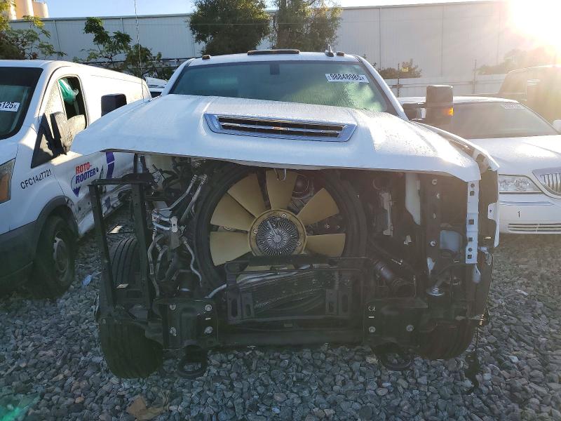 Photo 5 from auction – 2019 CHEVROLET SILVERADO with VIN 1GC4KVCY6KF143237