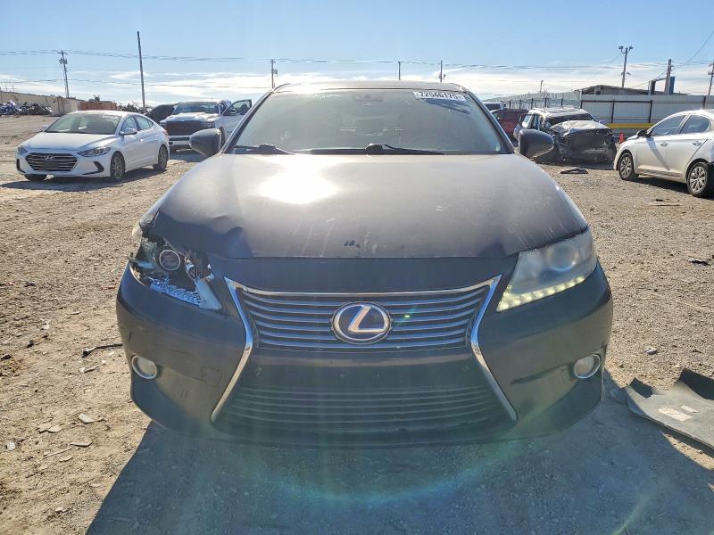 Photo 5 from auction – 2013 LEXUS ES 300H with VIN JTHBW1GG4D2015853