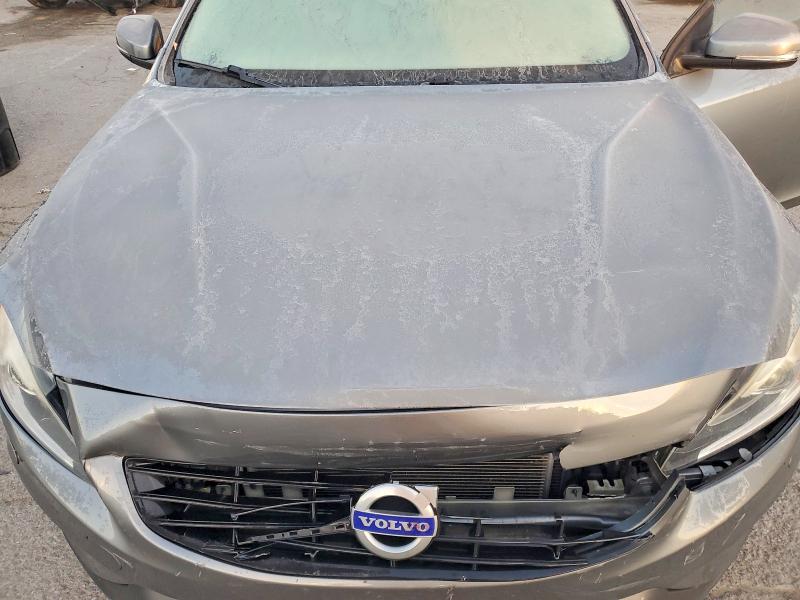 Photo 11 from auction – 2017 VOLVO S60 DYNAMI with VIN YV140MTL5H2428560