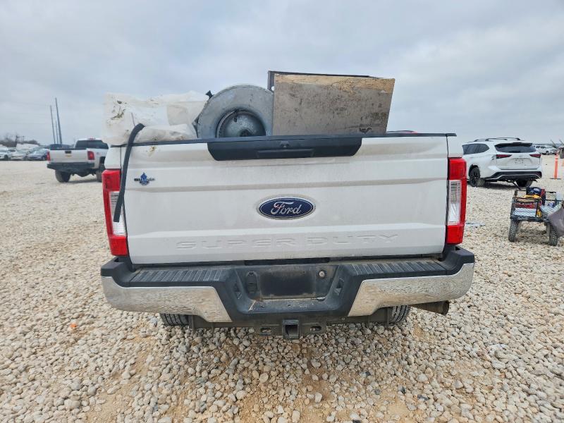 Photo 6 from auction – 2018 FORD F250 with VIN 1FT7X2B63JEB34061