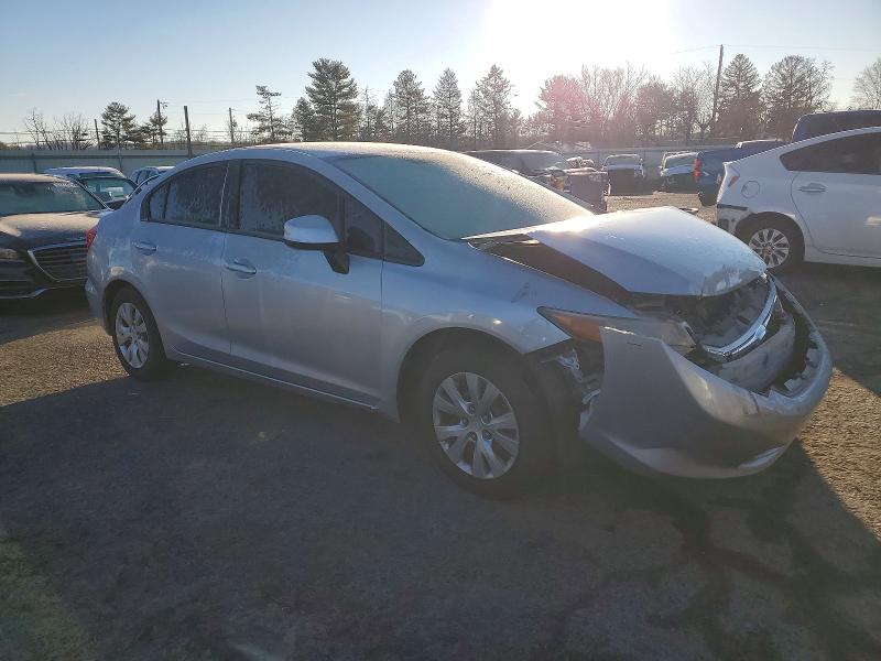 Photo 4 from auction – 2012 HONDA CIVIC LX with VIN 2HGFB2F50CH560461