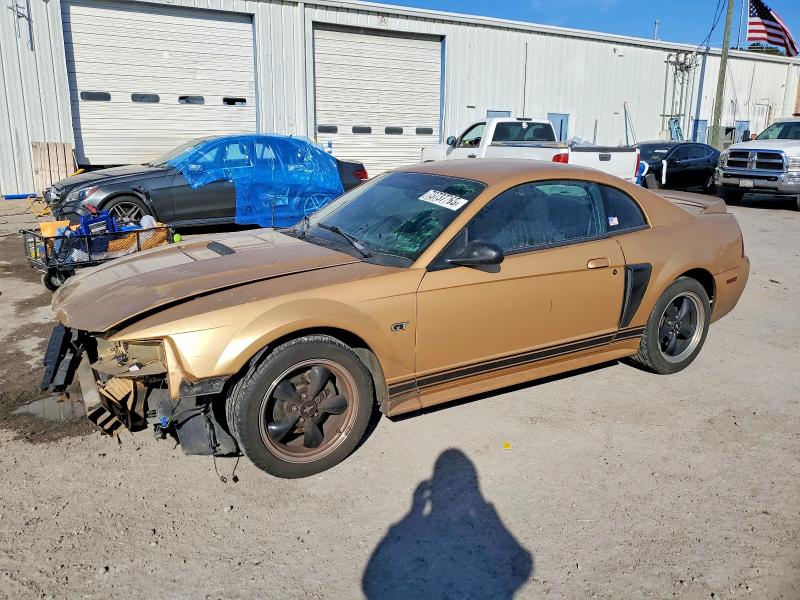 FORD MUSTANG GT 2000 with VIN 1FAFP42X4YF154927 - Photo from auction