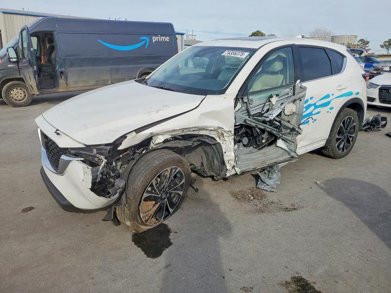 MAZDA CX-5 PREMI 2022 with VIN JM3KFBDMXN0539949 - Photo from auction