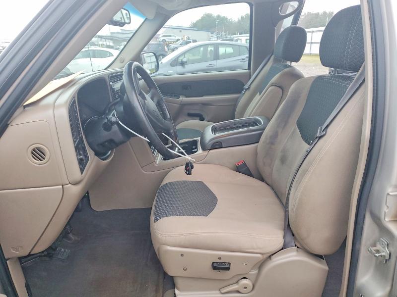 Photo 7 from auction – 2004 CHEVROLET AVALANCHE with VIN 3GNEK12T84G193245