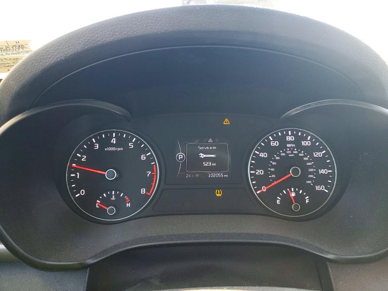 Photo 9 from auction – 2018 KIA OPTIMA LX with VIN 5XXGT4L33JG200163