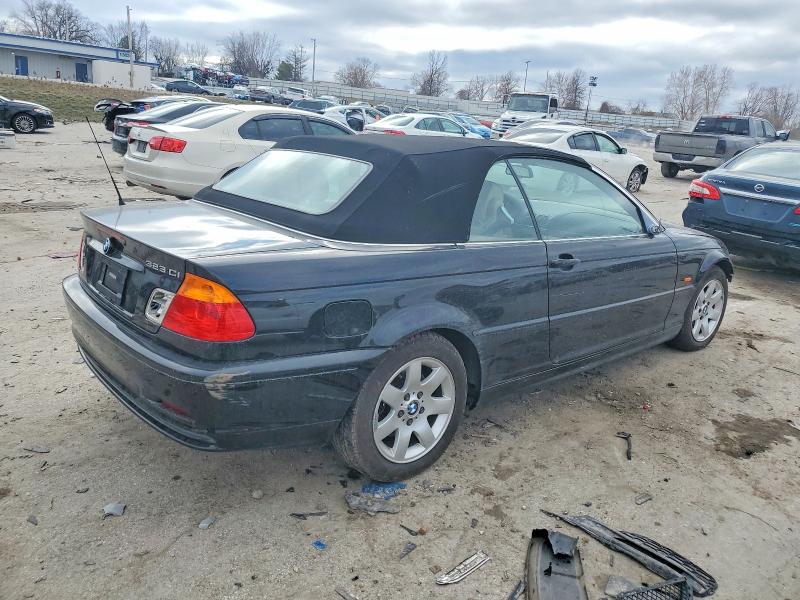 Photo 3 from auction – 2000 BMW 323 with VIN WBABR3345YEG01949