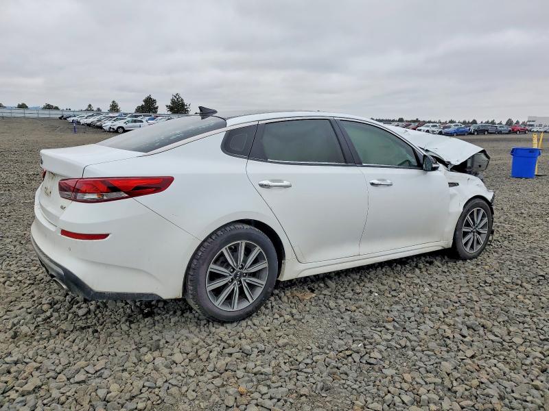 Photo 3 from auction – 2020 KIA OPTIMA with VIN 5XXGU4L12LG406069
