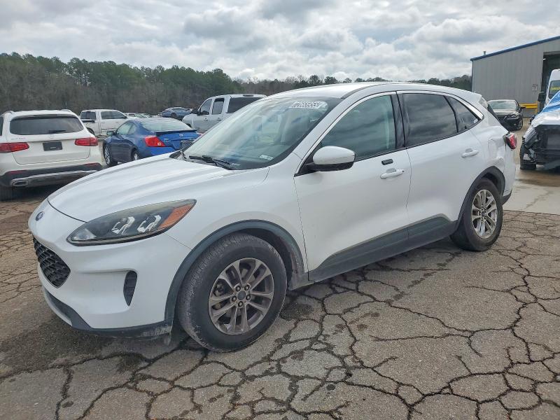 Photo 1 from auction – 2021 FORD ESCAPE SE with VIN 1FMCU0G67MUA85585