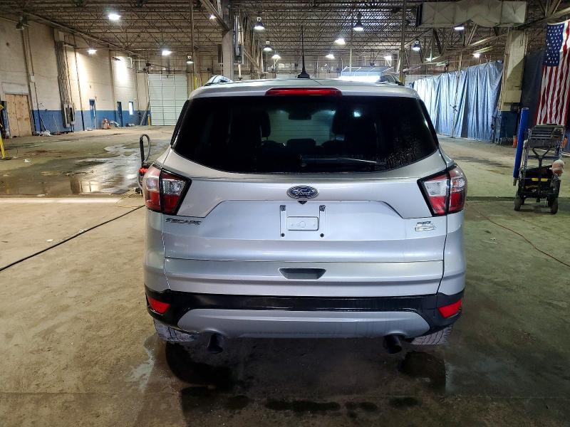 Photo 6 from auction – 2018 FORD ESCAPE with VIN 1FMCU0HD7JUD03114