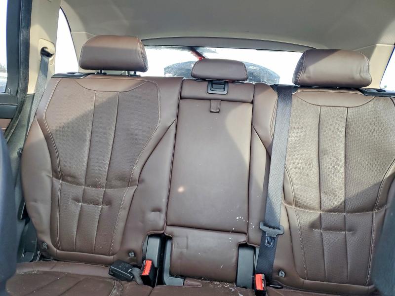 Photo 10 from auction – 2015 BMW X5 XDRIVE3 with VIN 5UXKR0C55F0P14364