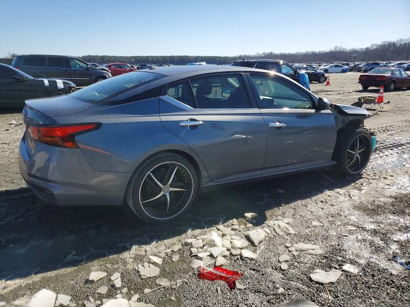 Photo 3 from auction – 2020 NISSAN ALTIMA with VIN 1N4BL4BV4LC123888