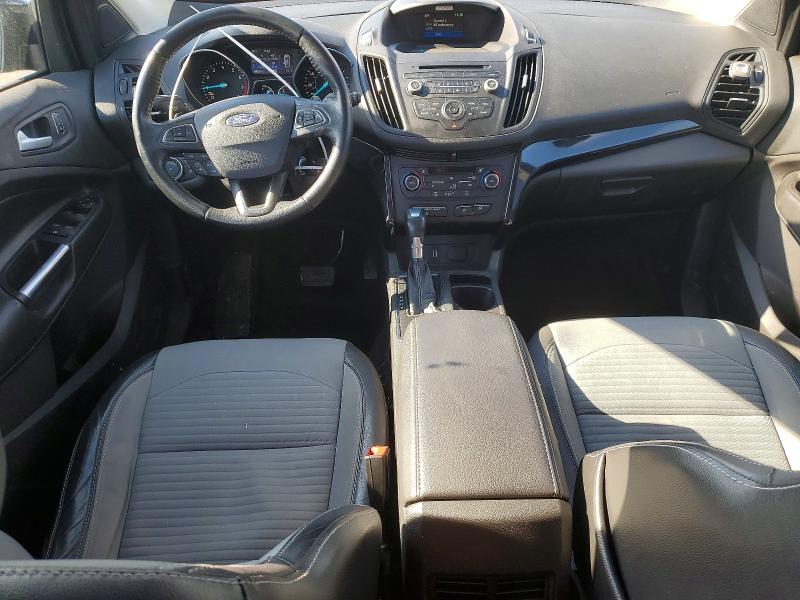 Photo 8 from auction – 2017 FORD ESCAPE SE with VIN 1FMCU0GD5HUD74338