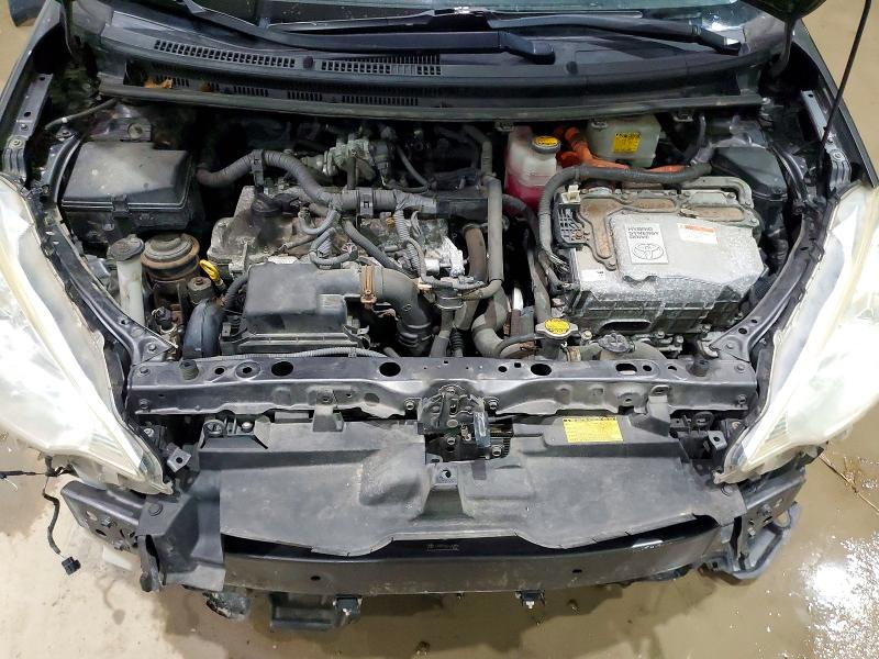 Photo 11 from auction – 2013 TOYOTA PRIUS C with VIN JTDKDTB36D1042856