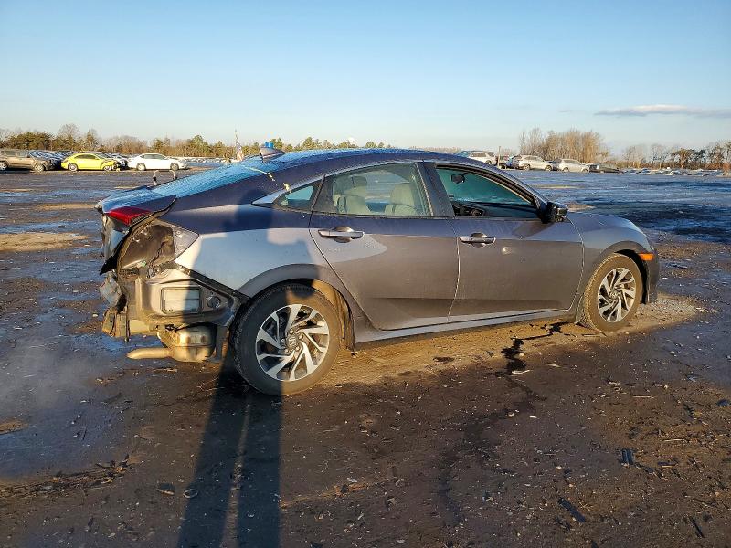 Photo 3 from auction – 2017 HONDA CIVIC EX with VIN 19XFC2F76HE082515
