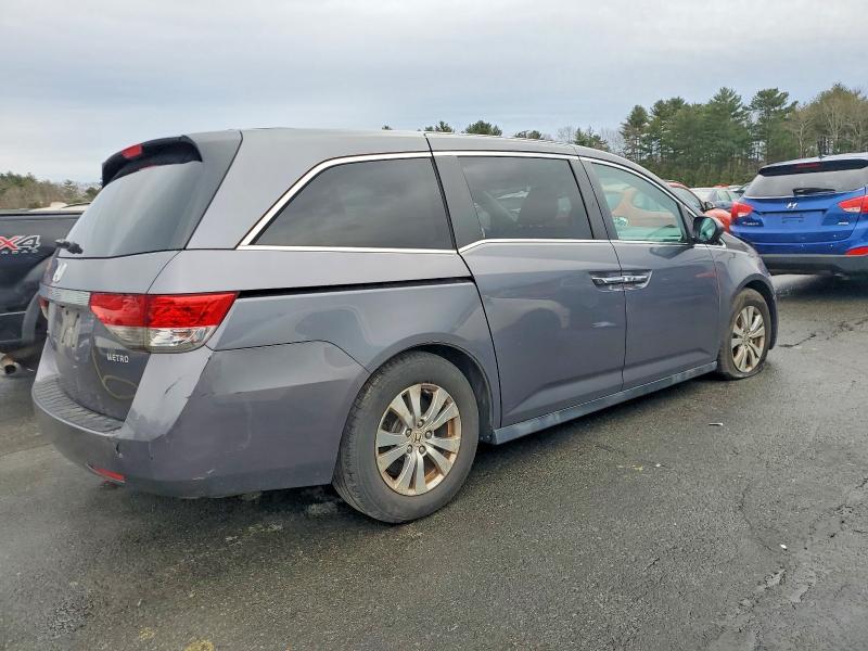 Photo 3 from auction – 2014 HONDA ODYSSEY EX with VIN 5FNRL5H63EB058391