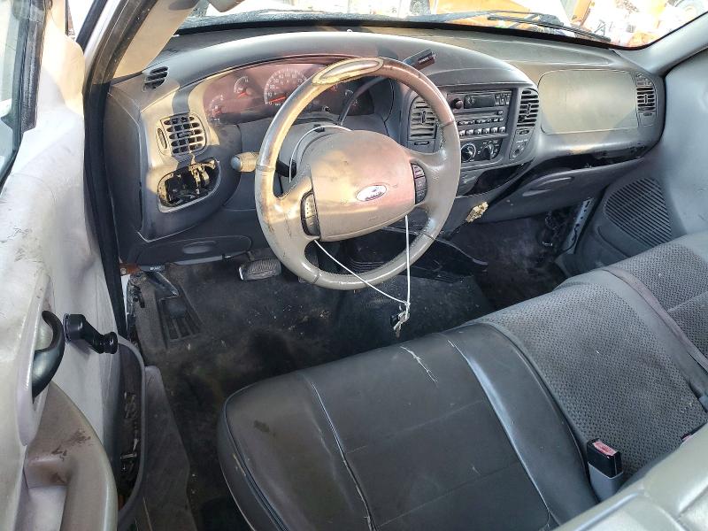 Photo 8 from auction – 2002 FORD F150 with VIN 1FTRF17WX2KD02635