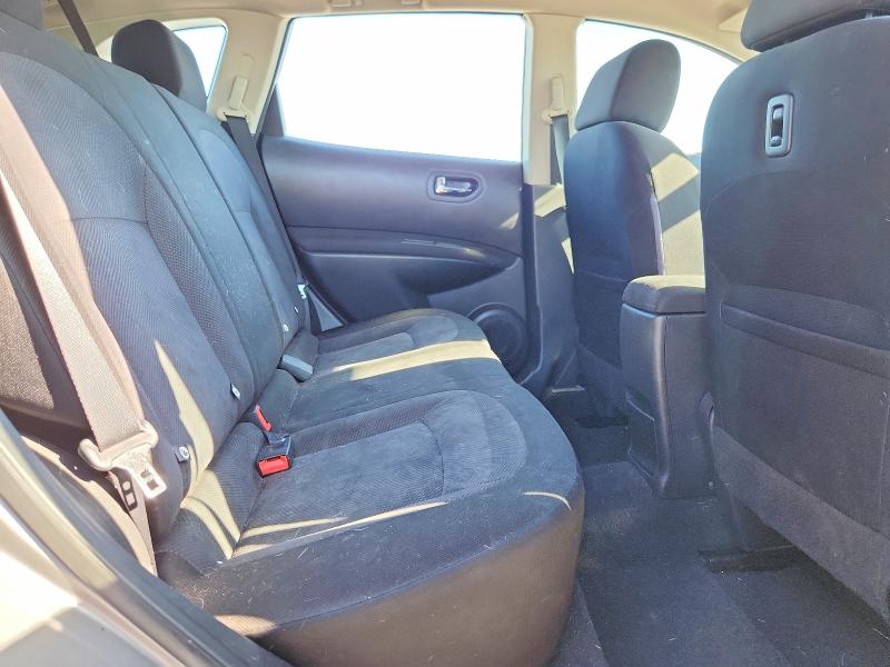 Photo 11 from auction – 2015 NISSAN ROGUE SELECT with VIN JN8AS5MT4FW155001