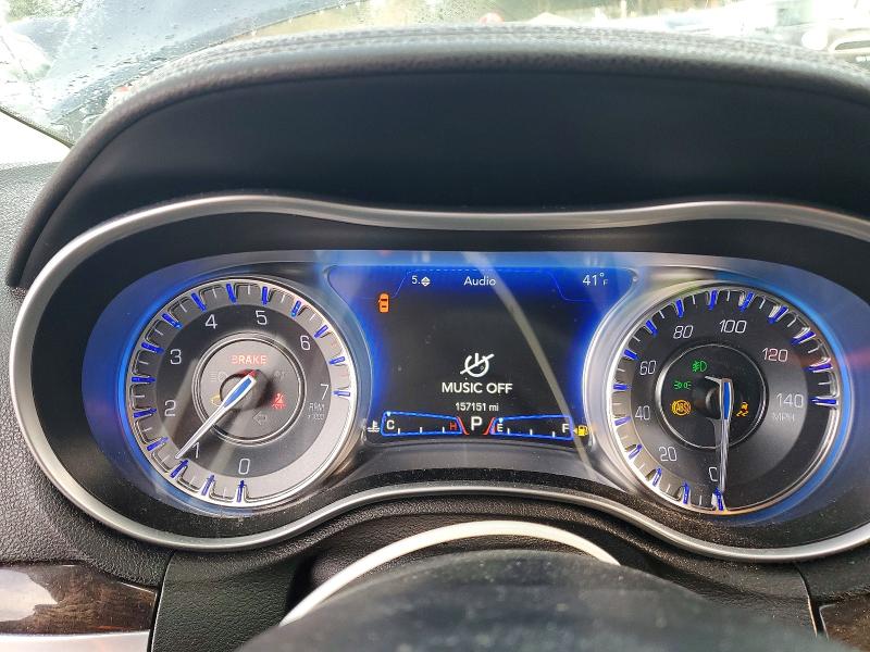 Photo 9 from auction – 2019 CHRYSLER 300 LIMITE with VIN 2C3CCAEG3KH631411