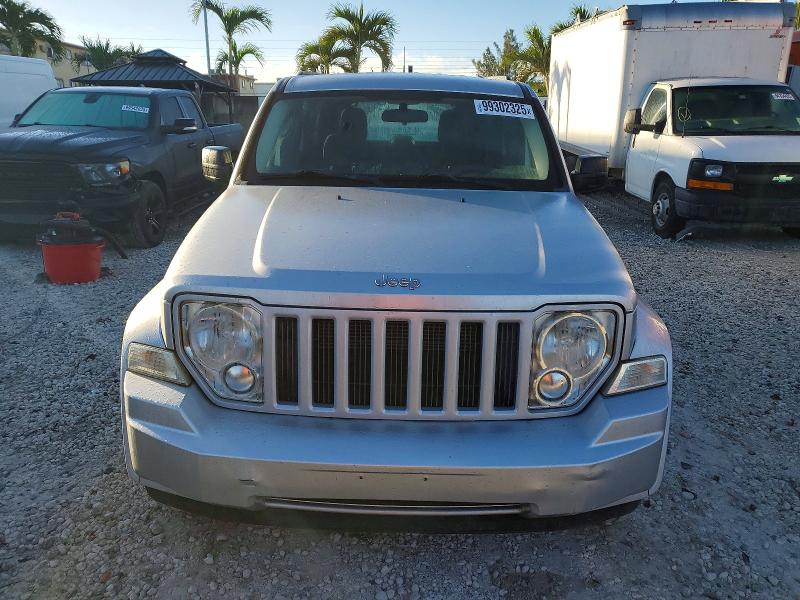 Photo 5 from auction – 2011 JEEP LIBERTY with VIN 1J4PN2GK1BW556850