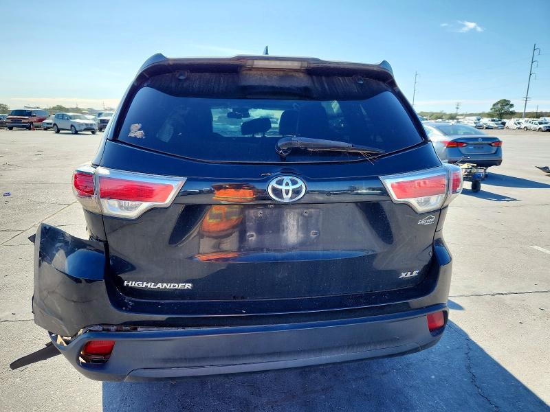 Photo 6 from auction – 2016 TOYOTA HIGHLANDER with VIN 5TDKKRFH9GS150295