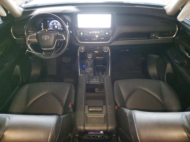 Photo 8 from auction – 2024 TOYOTA GRAND HIGH with VIN 5TDAAAA50RS005873
