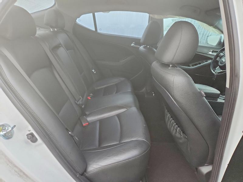 Photo 10 from auction – 2014 KIA OPTIMA with VIN 5XXGR4A73EG321415