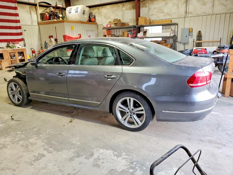 Photo 2 from auction – 2015 VOLKSWAGEN PASSAT SEL with VIN 1VWCV7A33FC047897