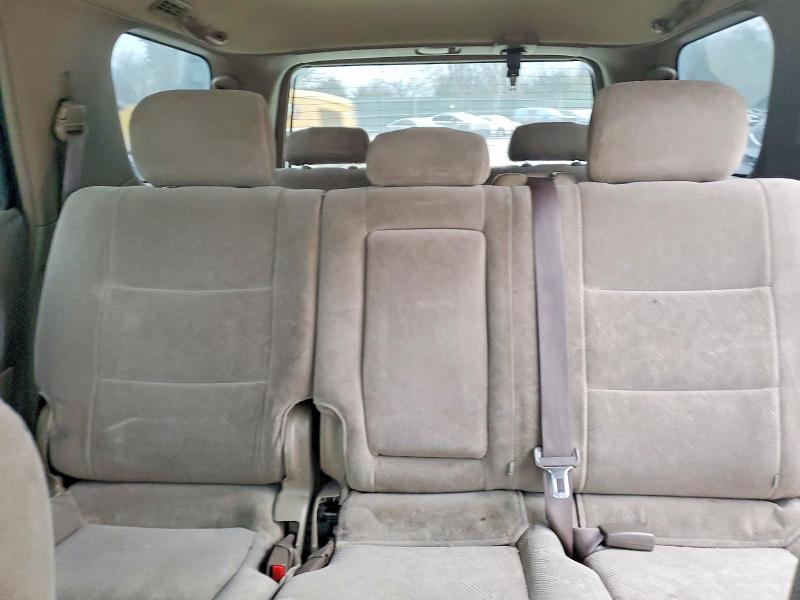 Photo 10 from auction – 2004 TOYOTA SEQUOIA LI with VIN 5TDBT44A04S232644